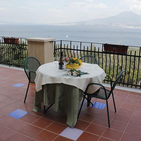 Ancelle Sorrento - Casa D'Accoglienza Hotel Castellammare di Stabia Eksteriør billede