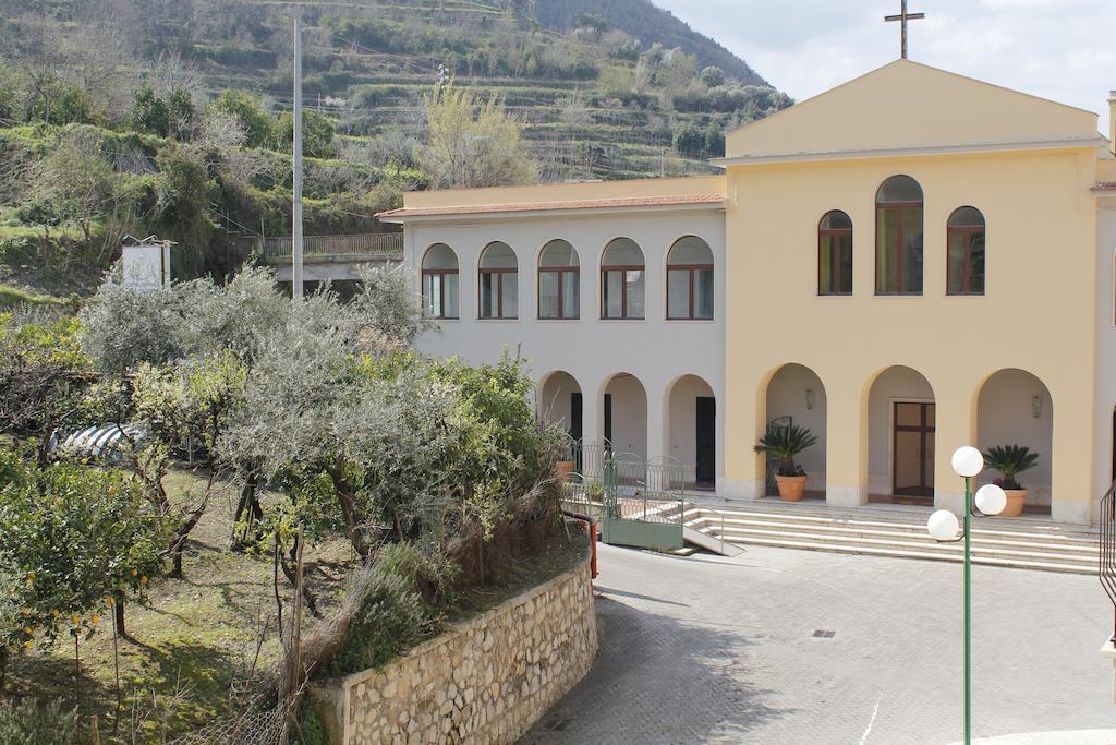 Ancelle Sorrento - Casa D'Accoglienza Hotel Castellammare di Stabia Eksteriør billede