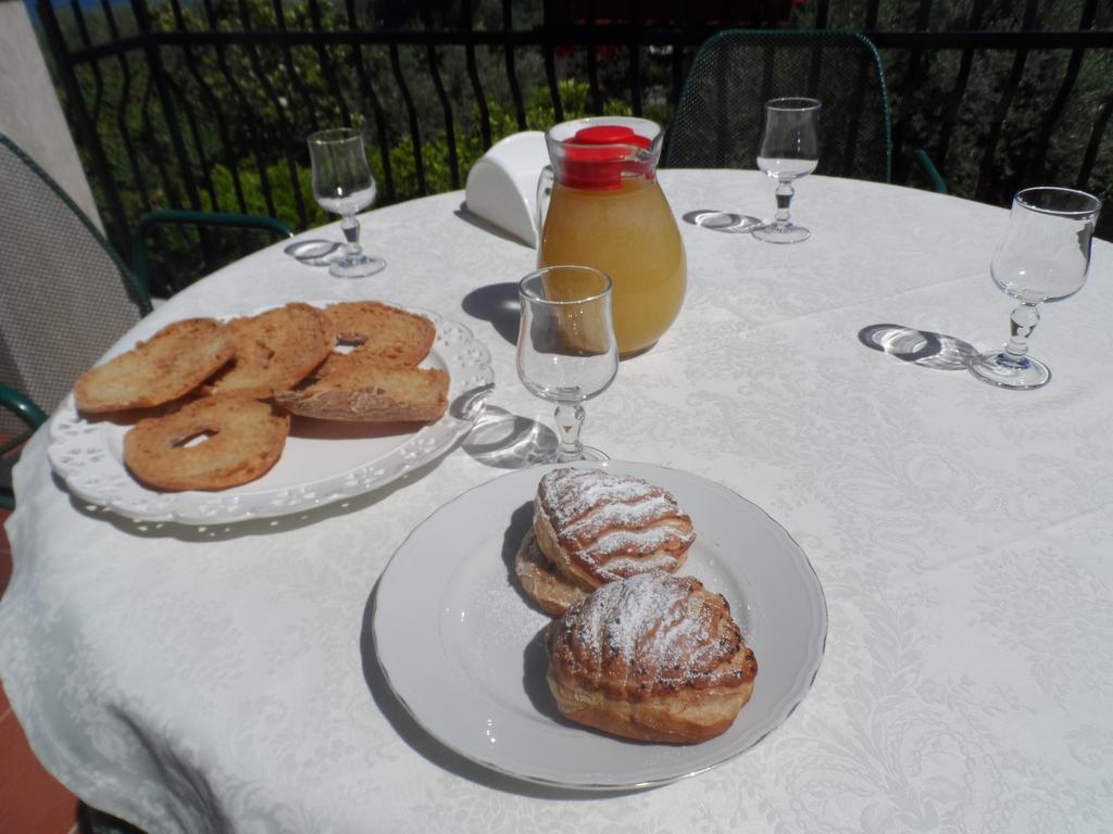 Ancelle Sorrento - Casa D'Accoglienza Hotel Castellammare di Stabia Eksteriør billede