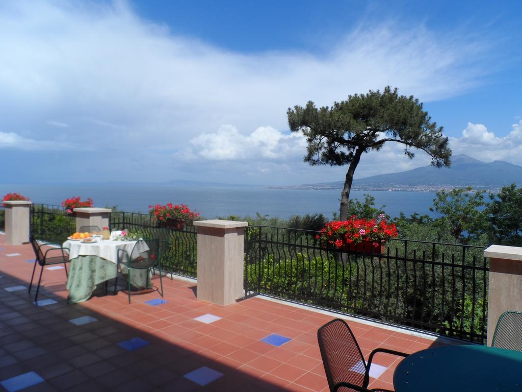 Ancelle Sorrento - Casa D'Accoglienza Hotel Castellammare di Stabia Eksteriør billede